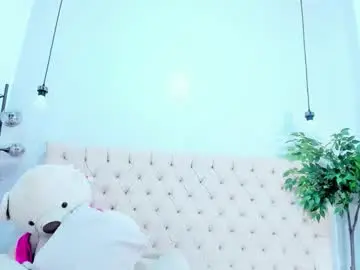 Chaturbate Live Sex Cam of victoria_colemann