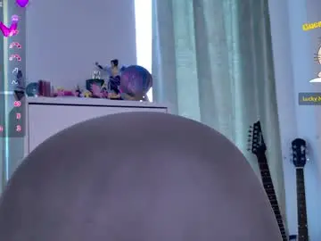 Chaturbate Free Porn Cam of alinabae