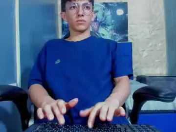 Chaturbate Live Sex of elangiraldo