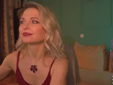 Chaturbate Best live sex cam show of gloria_lovely