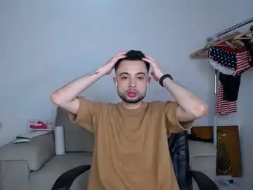 Chaturbate Free Porn Cam of josezaens_