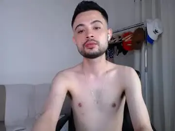 Chaturbate Live Sex of josezaens_