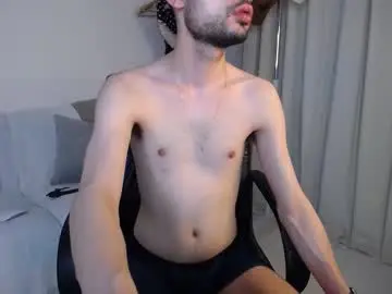 Chaturbate Live Sex Cam of josezaens_