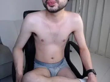 Chaturbate Free Porn Cam of josezaens_