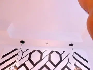 Chaturbate Adult Video Chat of nahomikroft