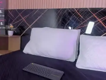 Chaturbate Live Sex of selena_diaz_