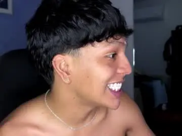 Chaturbate Best live sex cam show of xander_bonnet1