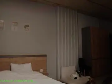 Chaturbate Live Sex of _p_l_u_r_