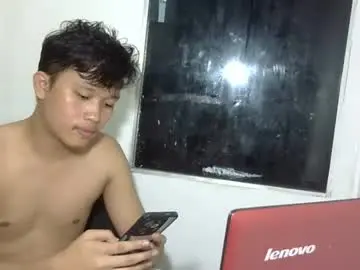 Chaturbate Nude Webcam of exotichugecock