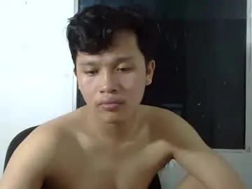 Chaturbate Sex Cam of exotichugecock