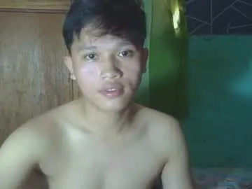 Chaturbate Sex Chat of exotichugecock