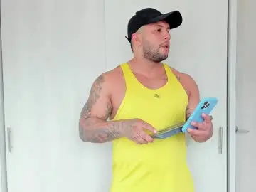 Chaturbate Free Porn Cam of frankmyles01