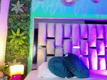 Chaturbate Free Porn Cam of mari_cooper