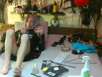 Chaturbate Free Live Porn of smokeslut365