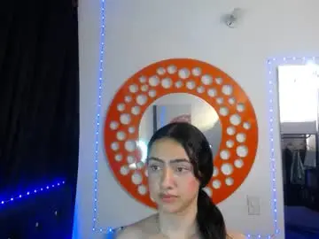 Chaturbate Nude Webcam of alexis_brown11