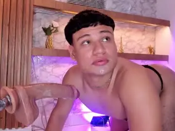Chaturbate Adult Webcams of andrewpeach