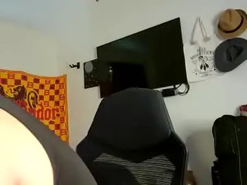 Chaturbate Live Sex Cam of asanator101