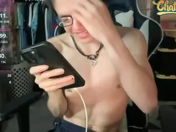 Chaturbate Watch Live Sex Cams of robertcicijr21
