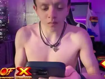Chaturbate Best live sex cam show of robertcicijr21