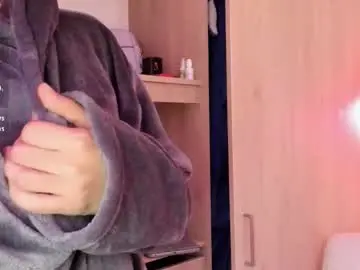 Chaturbate Live Sex Cam of dub_pleasure_dub