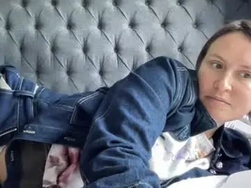 Chaturbate Adult Video Chat of eatmypie69