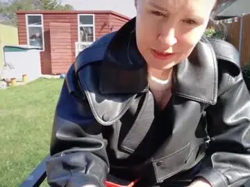 Chaturbate Best live sex cam show of eatmypie69