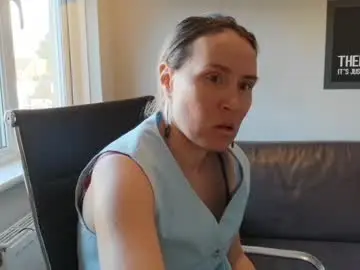 Chaturbate Free Porn Cam of eatmypie69