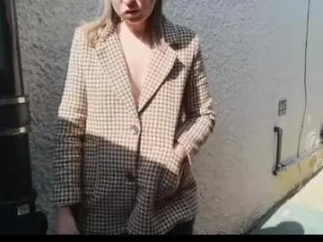 Chaturbate Adult Webcams of eatmypie69