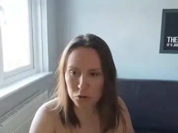 Chaturbate Live Sex Cam of eatmypie69