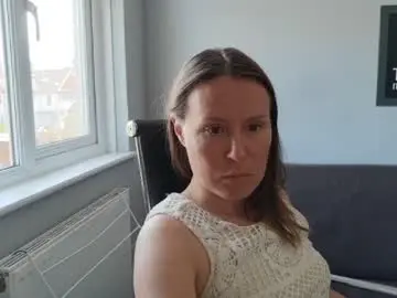 Chaturbate Live Sex Cam of eatmypie69