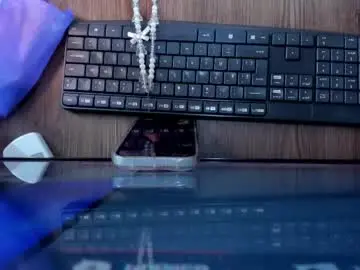 Chaturbate Free Porn Cam of little_alli