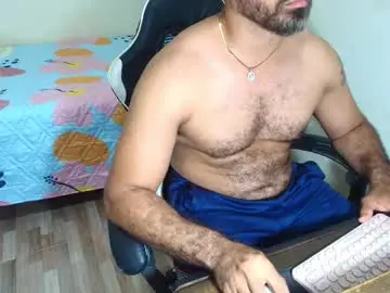 Chaturbate Free Live Porn of max_love25