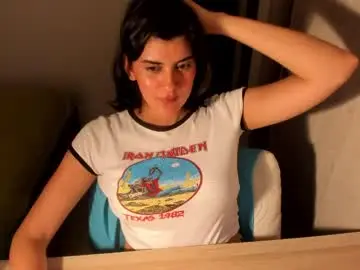 Chaturbate Nude Webcam of nahomi2021