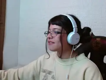 Chaturbate Nude Webcam of petite_melodyy