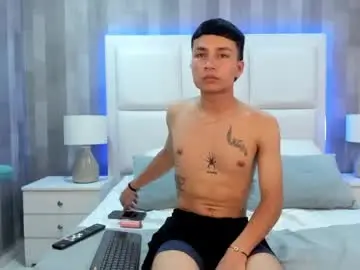 Chaturbate Best live sex cam show of blakedan