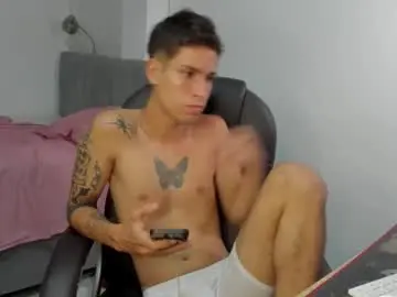 Chaturbate Live Sex Cam of domi_master