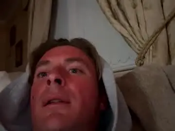 Chaturbate Watch Live Sex Cams of onlyloveyoutwice2016