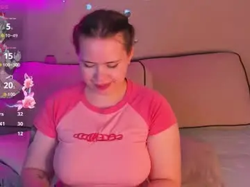 Chaturbate Adult Video Chat of pauline_moore