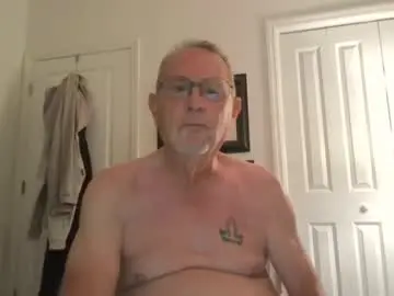 Chaturbate Live Sex Cam of troffer1020