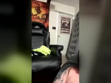 Chaturbate Sex Cam of dmoneyyy1124