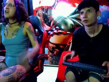 Chaturbate Nude Webcam of emma_dereck