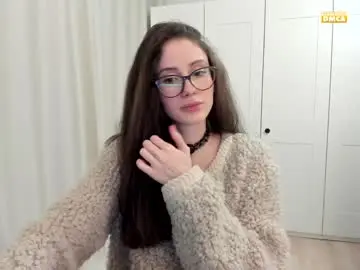 Chaturbate Free Live Porn of snowww_white