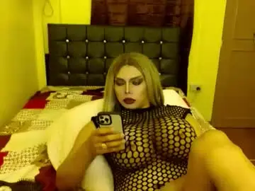 Chaturbate Sex Cam of 11inchsinglecious