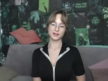 Chaturbate Best live sex cam show of alishakelly