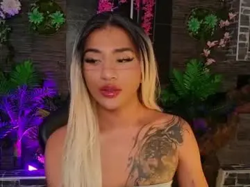 Chaturbate Watch Live Sex Cams of chris_twiink