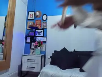 Chaturbate Sex Cam of kyes_dreams3