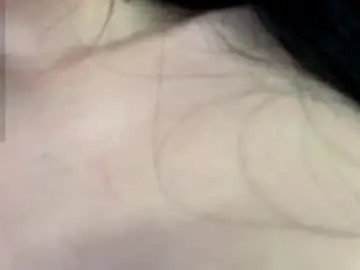 Chaturbate Live Sex Cam of mata_dora
