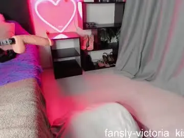 Chaturbate Live Porn of smurfette77