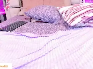 Chaturbate Live Sex of yelena_mutiz