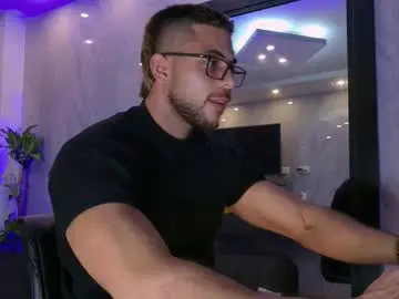 Chaturbate Adult Video Chat of camilowatson